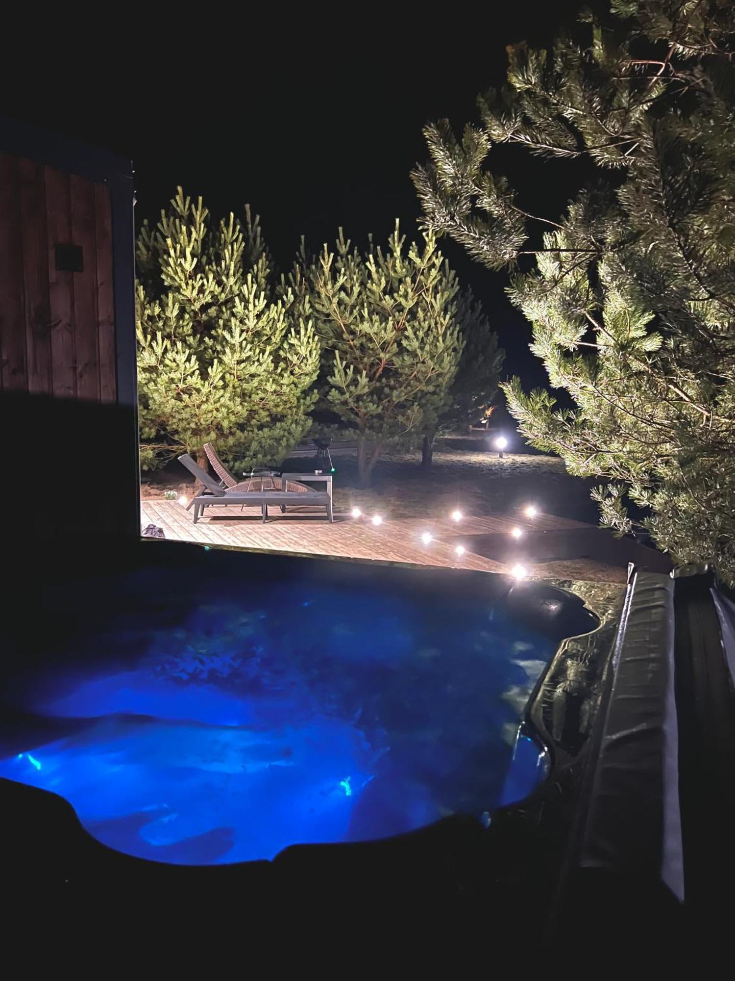 Atputas Komplekss Pazust Priedes - Sunset House Bernāti Exteriér fotografie